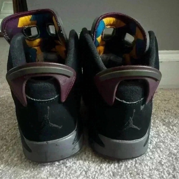 Air Jordan Retro 7 Black and Grey Sneakers - Picture 4 of 6